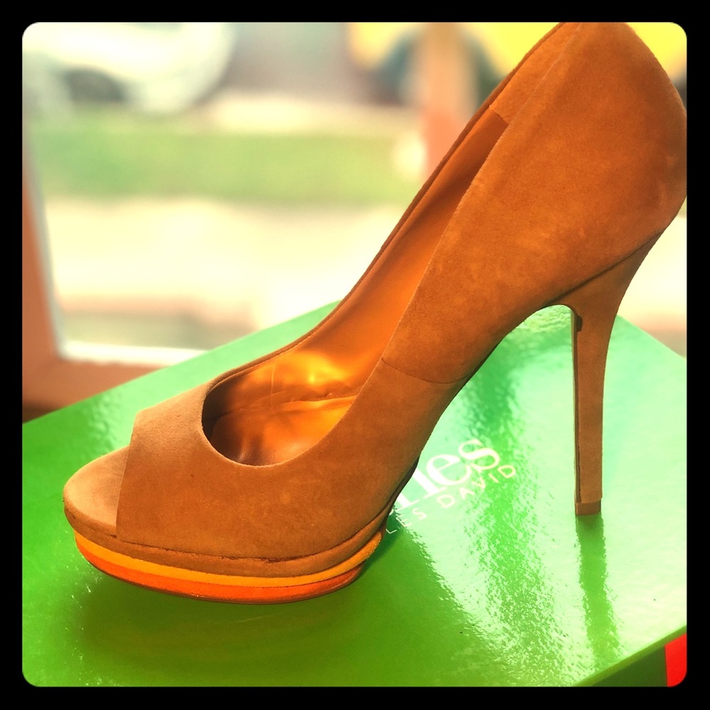 Charles David Taupe Platform Peep Toe Suede Pump
